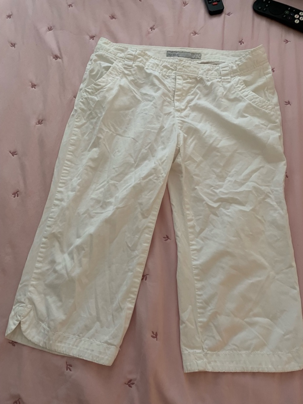 Women’s Old Navy White Capris